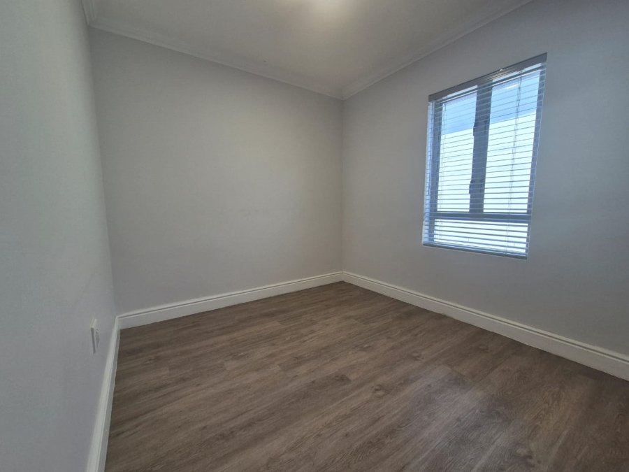 To Let 3 Bedroom Property for Rent in Langeberg Heights Western Cape